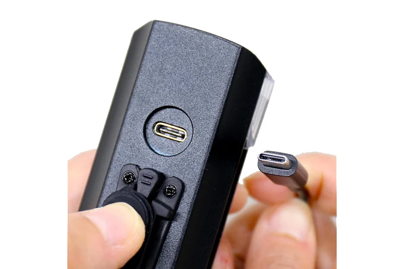 Cateye AMPP 2200 USB Front Bicycle Light