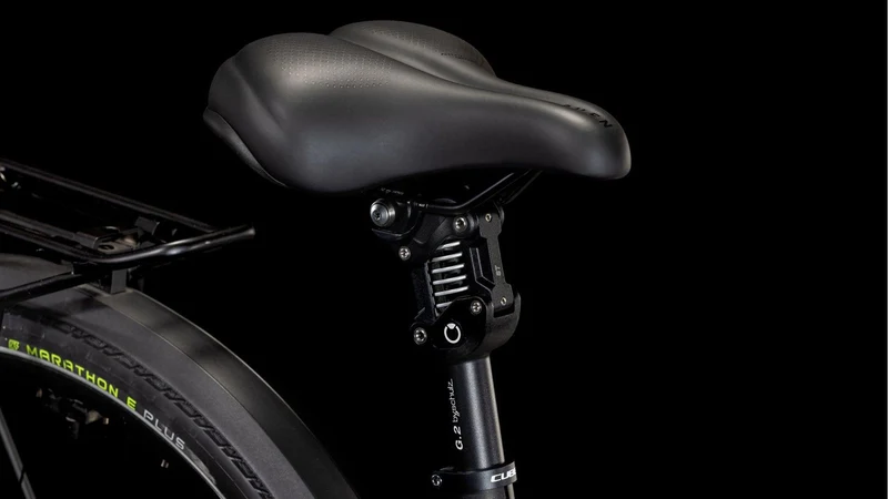 CUBE Supreme Hybrid Deluxe SLT 625 golddust´n´black
