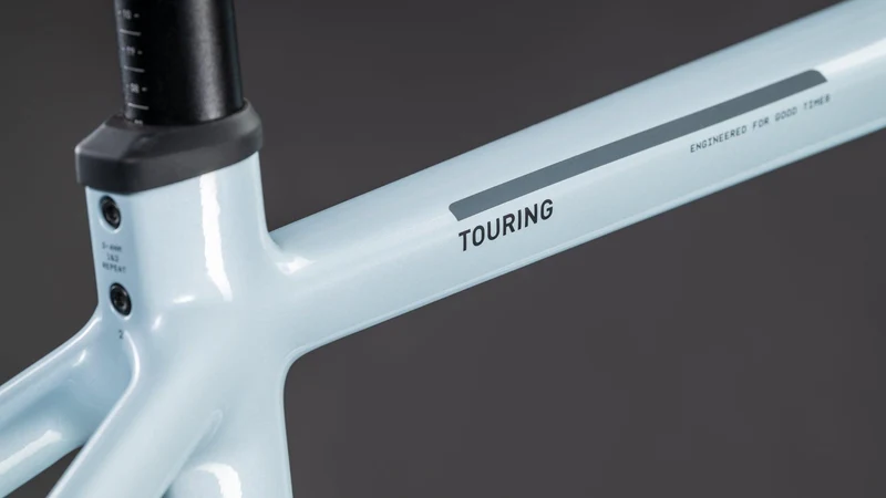 CUBE Touring Hybrid ONE 600 glacier´n´reflex