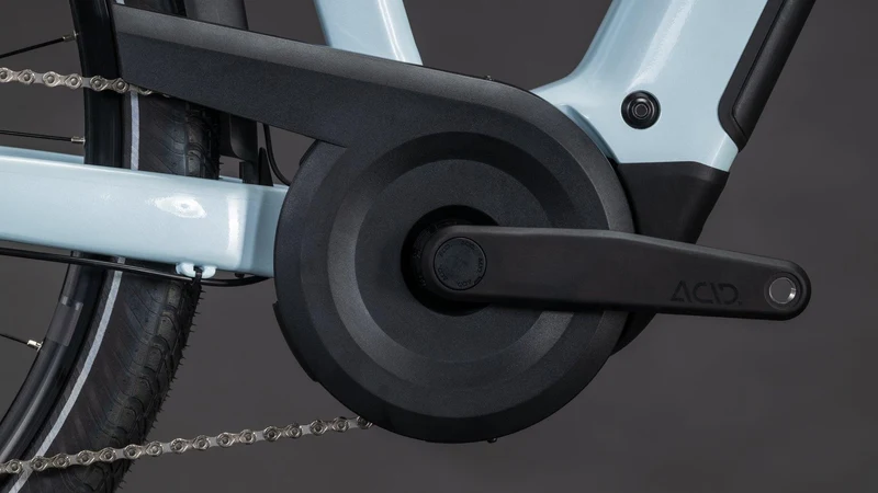 CUBE Touring Hybrid ONE 600 glacier´n´reflex