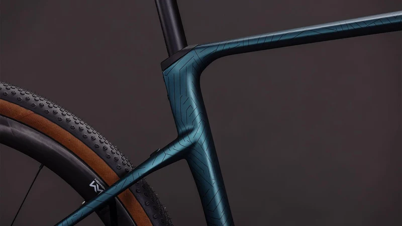 CUBE Nuroad Hybrid C:62 SLT 400X royalgreen´n´crisscross