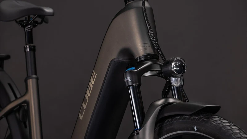 CUBE Touring Hybrid Comfort SLX 800 charcoal´n´chrome