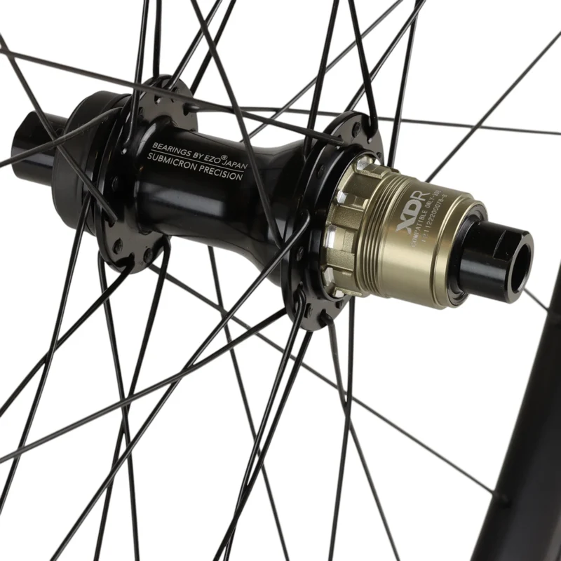 Hunt 4 Season Gravel Laufradsatz 700C Disc 12x100mm / 12x142mm XDR Schwarz