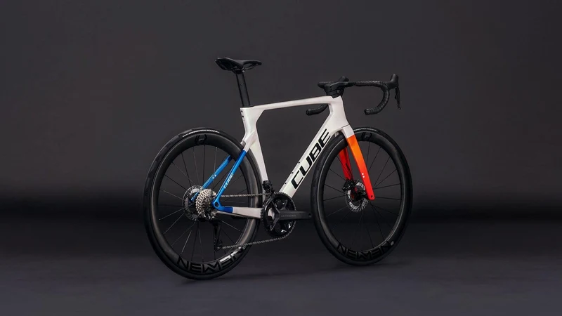 CUBE Litening AERO C:68X Race teamline