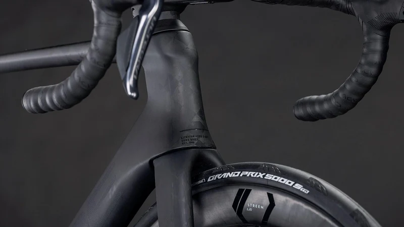 CUBE Litening AERO C:68X Race blackline
