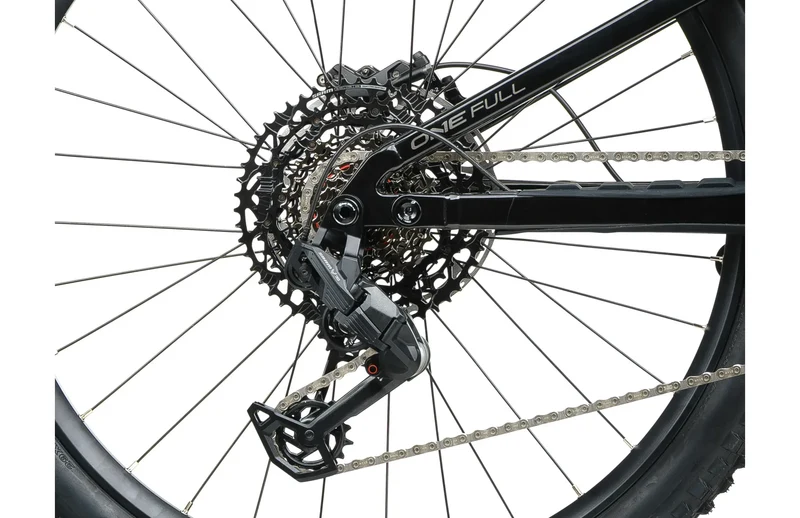 Crussis ONE-Full 11.11 800 grey/black 2026