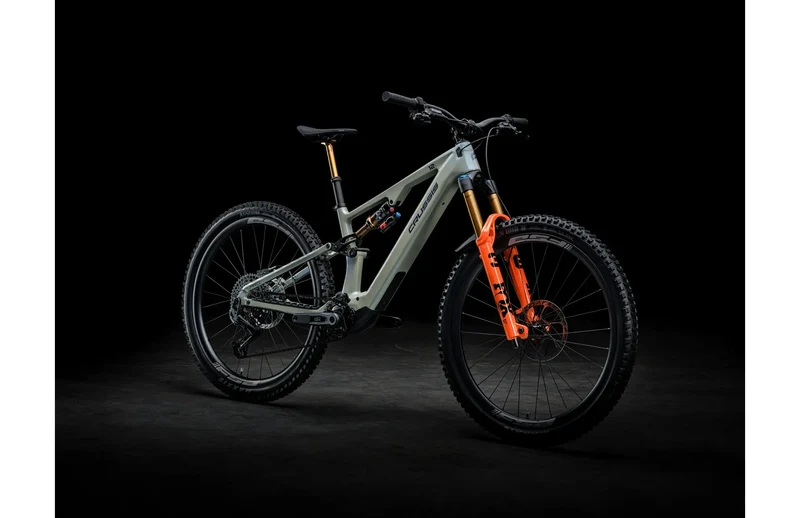 Crussis e-Full 12.11-PRO 800 silver/green 2026