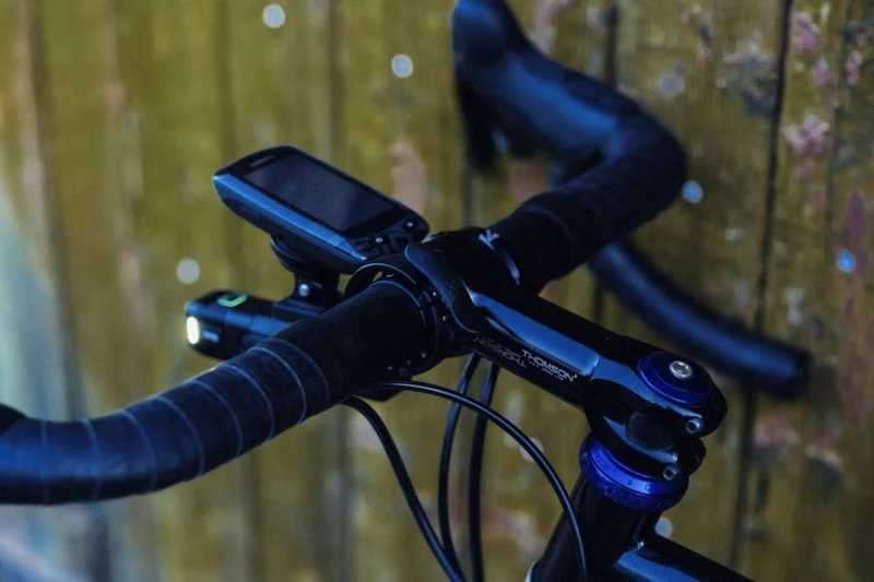 Knog Oi Prima Fahrradklingel anthracite/black