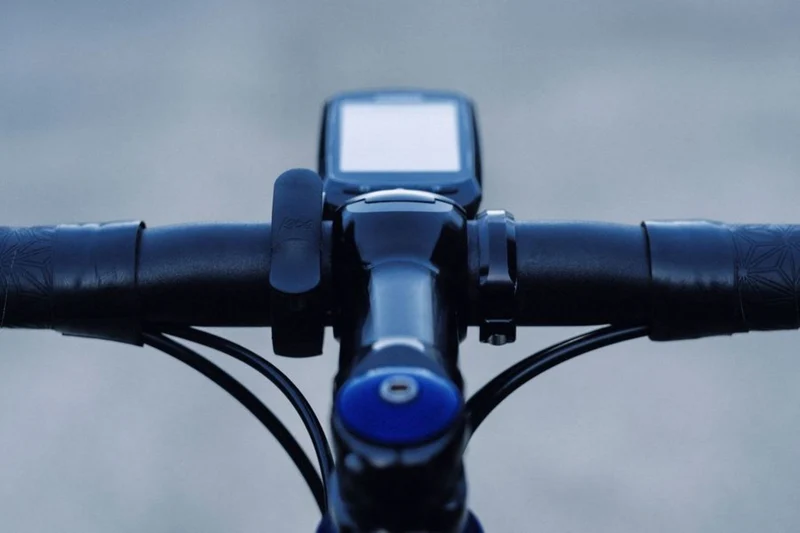 Knog Oi Prima Fahrradklingel anthracite/black