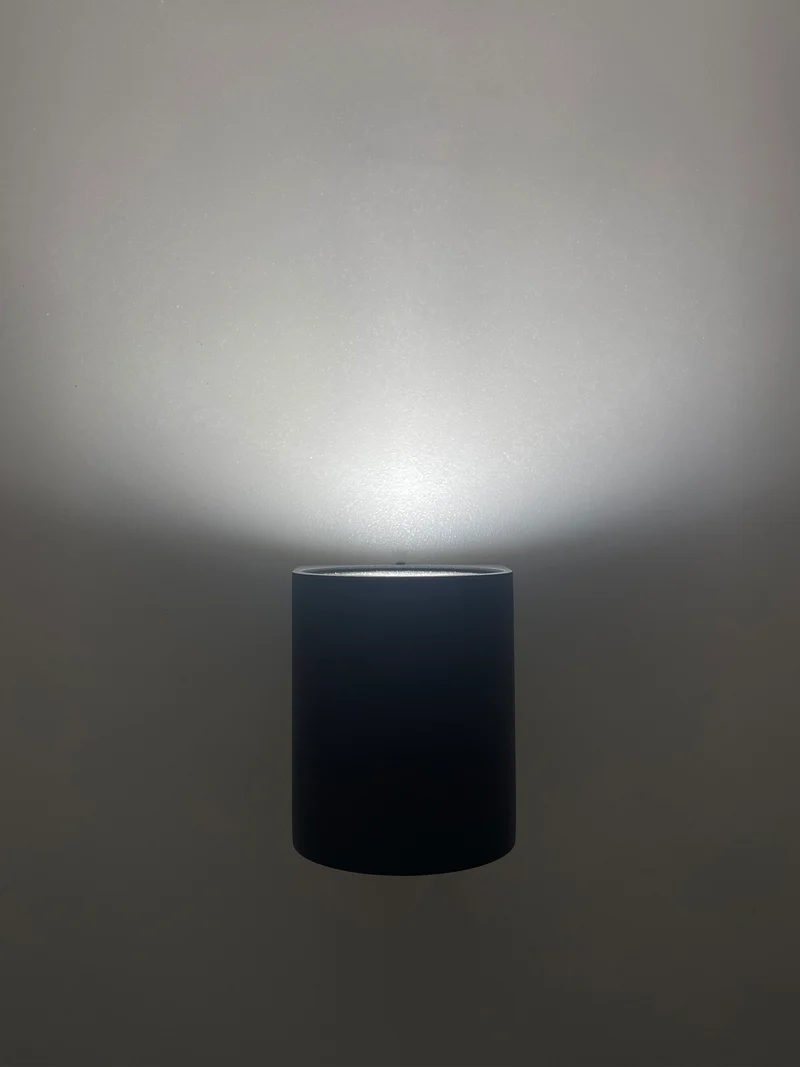 Wandleuchte rund IP65 – Fassung GU10, wasserdicht IP65, Kabellänge 30 cm, Farbe Schwarz