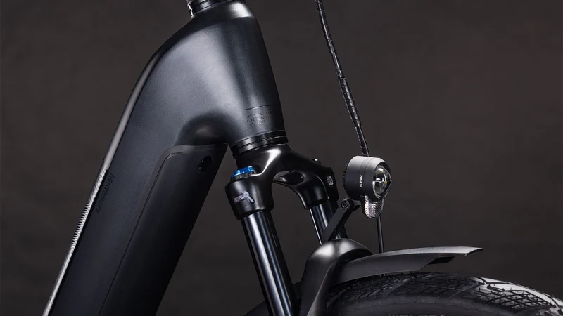 Cube Kathmandu Hybrid Pro 800 Wh E-Bike Easy Entry 28" coal´n´black