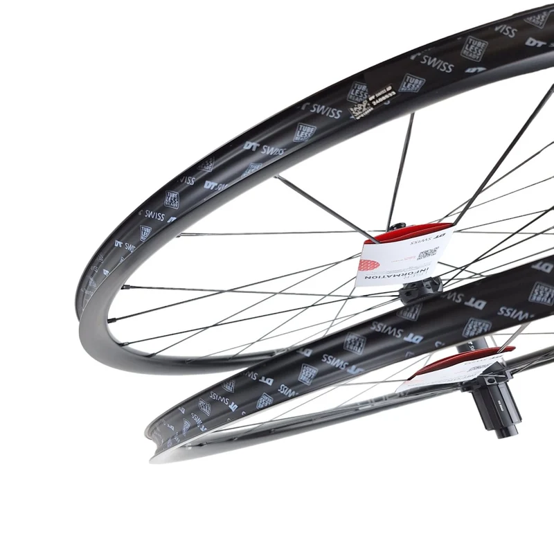 DT Swiss Laufradsatz E1800 SPLINE 23 DB 28 Zoll Rennrad Shimano
