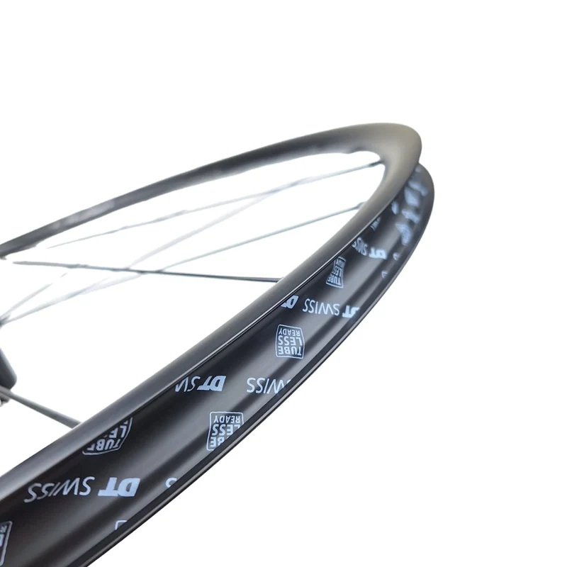DT Swiss Laufradsatz E1800 SPLINE 23 DB 28 Zoll Rennrad Shimano
