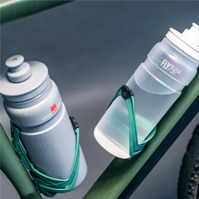 Bidon vélo Elite Fly tex 550 et 750 ml ultra léger