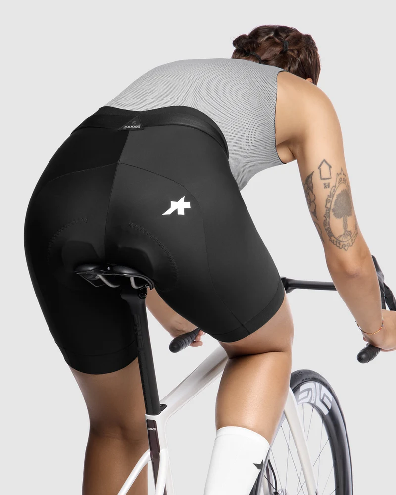 Assos Uma GT S11 Short Radhose Damen Black Series