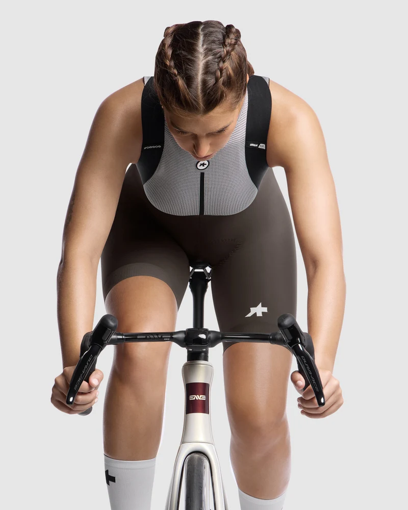 Assos Kurze Radhose Uma GT S11 Damen Wild Brown