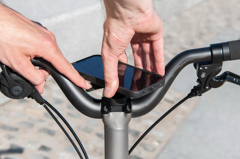 Brompton Phone Mount for T Line with Universal Adaptor