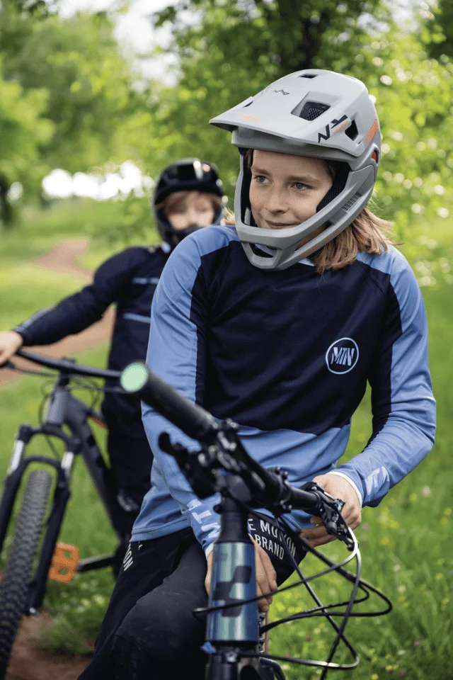 Abus Youdrop FF Kinderhelm Velvet Black
