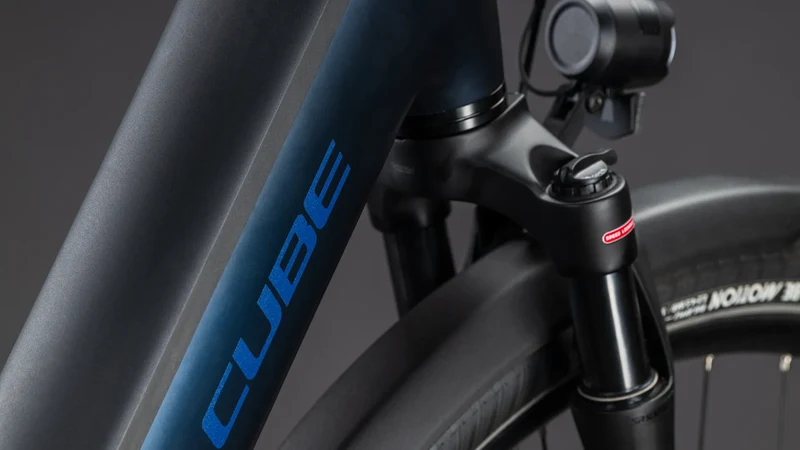 Cube Supreme Hybrid Deluxe ONE 600 indigoblue´n´switch Tiefeinsteiger 2026