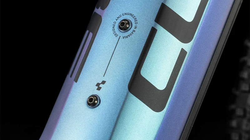 Cube Reaction Hybrid Race 625 Wh E-Bike Easy Entry 27,5" switchblue´n´black