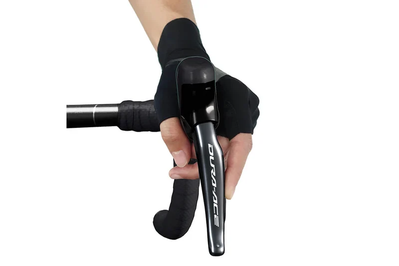Shimano Dura-Ace R9200 Di2 12-Speed Hydraulic STI Lever and Disc Brake Set
