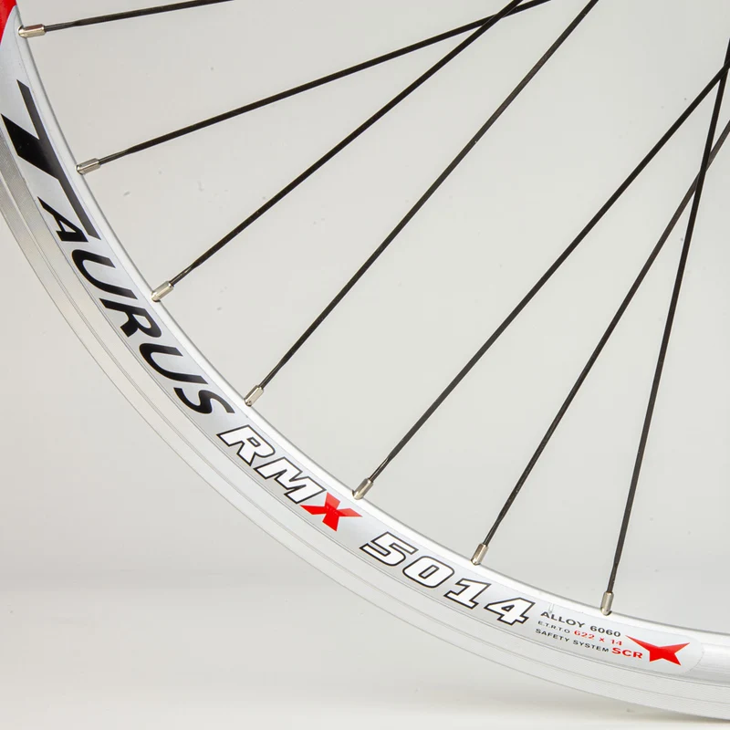 Roue arrière vélo de route 700 cassette 7/9 vitesses Remerx