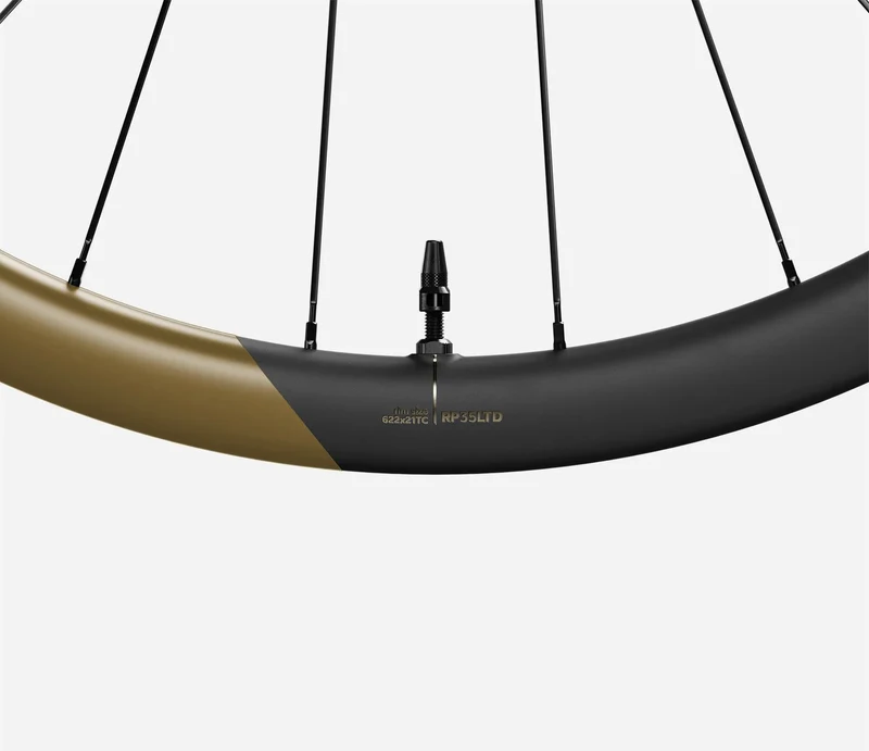 Oquo Hinterrad Gravel RP35LTD Shimano HG Metallic Olive Green