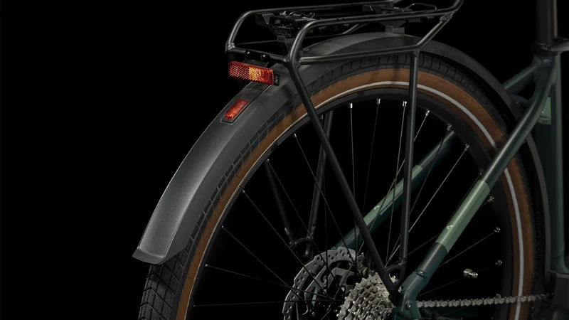 Cube Touring Hybrid One 500 Wh E-Bike Easy Entry 28" darkgreen´n´green