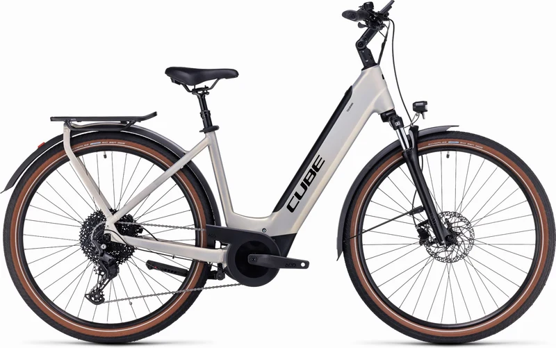 Cube Touring Hybrid Pro 625 Wh E-Bike Easy Entry 28" pearlysilver´n´black