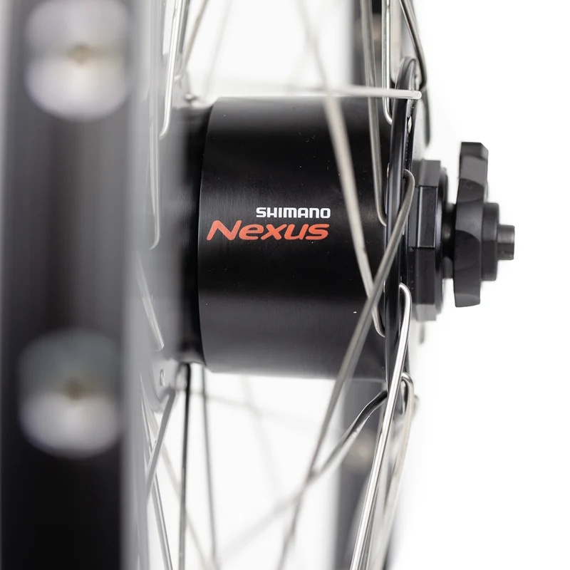 Roue vélo de 26 pouces avec moyeu dynamo Shimano SR DH 3N30
