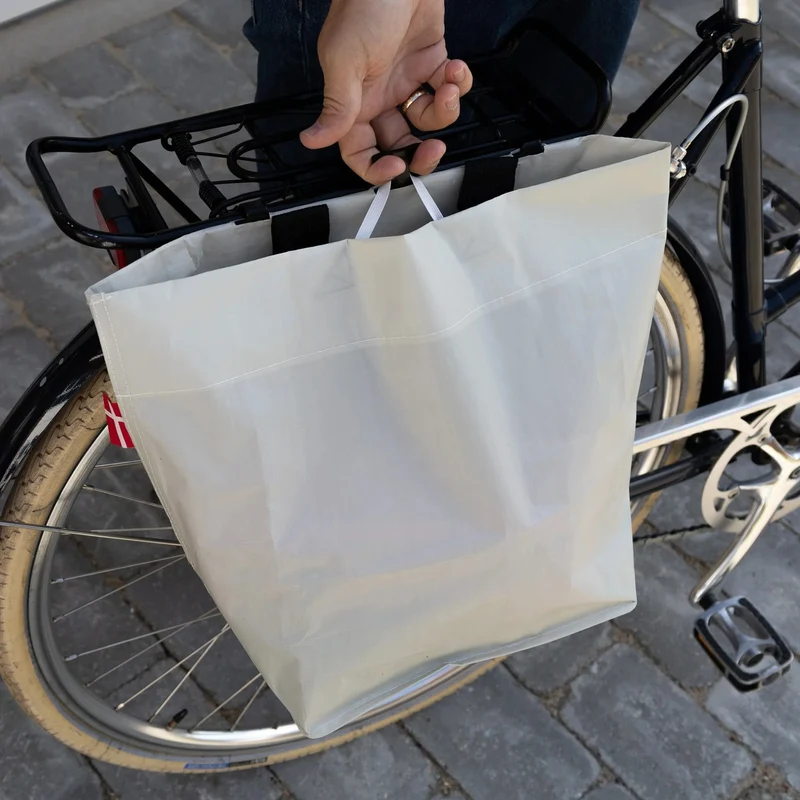 Sac cabas porte bagages Cobags Bikezac 2.1 15L