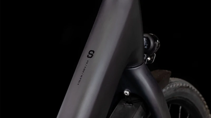 Cube Kathmandu Hybrid C:62 SLX 400 Wh E-Bike Easy Entry 28" carbon´n´black