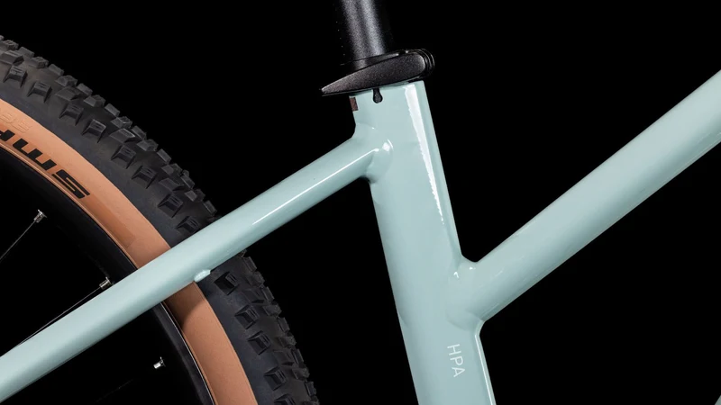 Cube Reaction Hybrid Performance 625 Wh E-Bike Hardtail Trapeze skylightblue´n´white