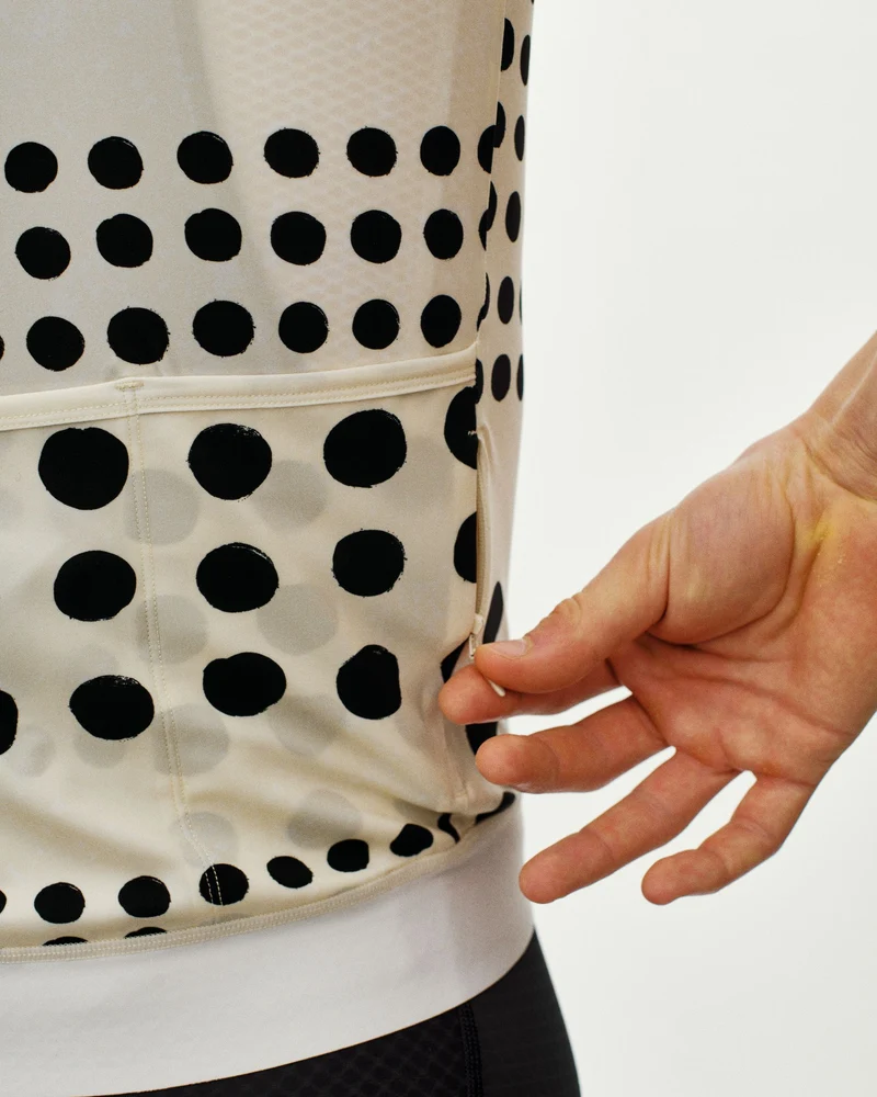 Pas Normal Studios Essential Kurzarm Trikot Herren Punkt Off White