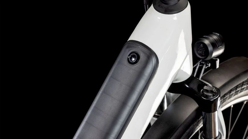 Cube Touring Hybrid One 500 Wh E-Bike Easy Entry 28" cotton´n´black