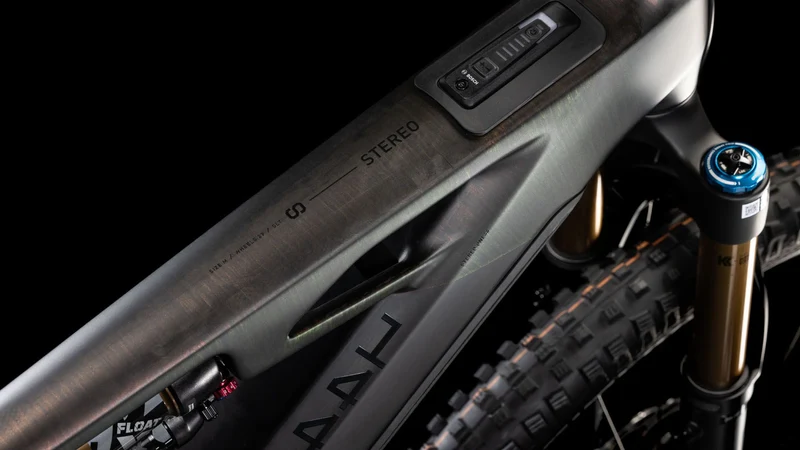 Cube Stereo Hybrid One44 HPC SLT 800 Wh E-Bike Fully liquidlava´n´black