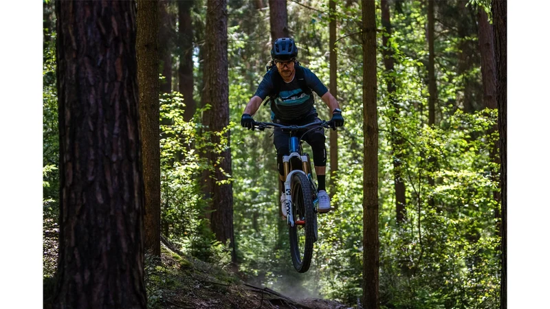 Cube Stereo Hybrid One44 HPC AT 800 Wh E-Bike Fully actionteam