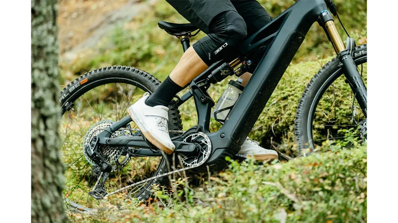 Cube Stereo Hybrid One77 HPC AT 800 Wh E-Bike Fully 29"/27,5" carbon´n´gold