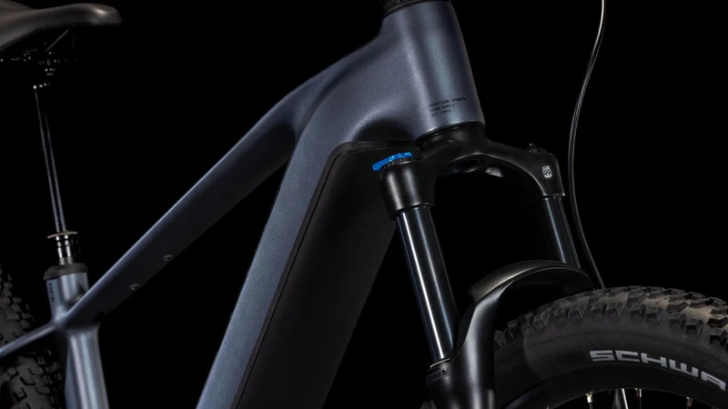 Cube Reaction Hybrid Pro 800 Wh E-Bike Hardtail Diamant metallicgrey´n´black