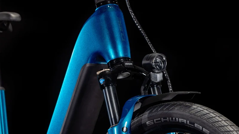 Cube Kathmandu Hybrid EX ABS 800 Wh E-Bike Easy Entry 28" electricblue´n´chrome