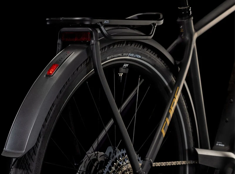 Cube Kathmandu Hybrid SLT 800 Wh E-Bike Diamant 28" golddust´n´black