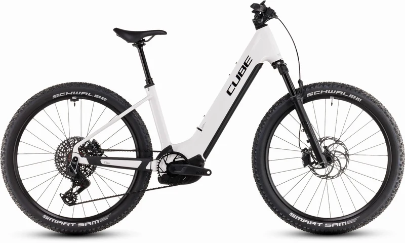 Cube Reaction Hybrid SLT 800 Wh E-Bike Hardtail Easy Entry 27,5" metallicwhite´n´black