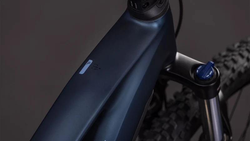 Cube Reaction Hybrid Performance 600 Wh E-Bike Hardtail Diamant indigoblue´n´reflex