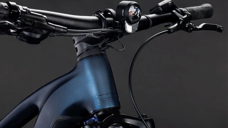 Cube Reaction Hybrid Performance FE 600 Wh E-Bike Hardtail Diamant indigoblue´n´reflex