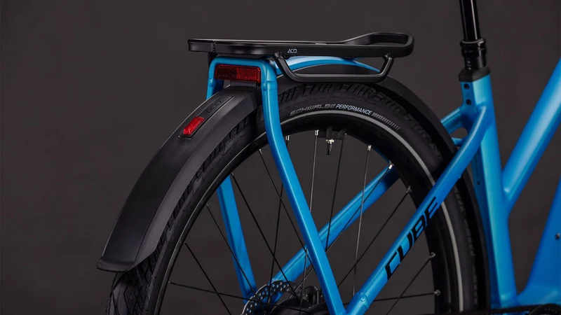 Cube Kathmandu Hybrid Comfort Pro 800 Wh E-Bike Trapeze 28" azure´n´black