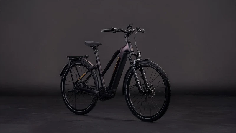 Cube Kathmandu Hybrid Comfort SLX 800 Wh E-Bike Trapeze 28" solareclipse´n´gold