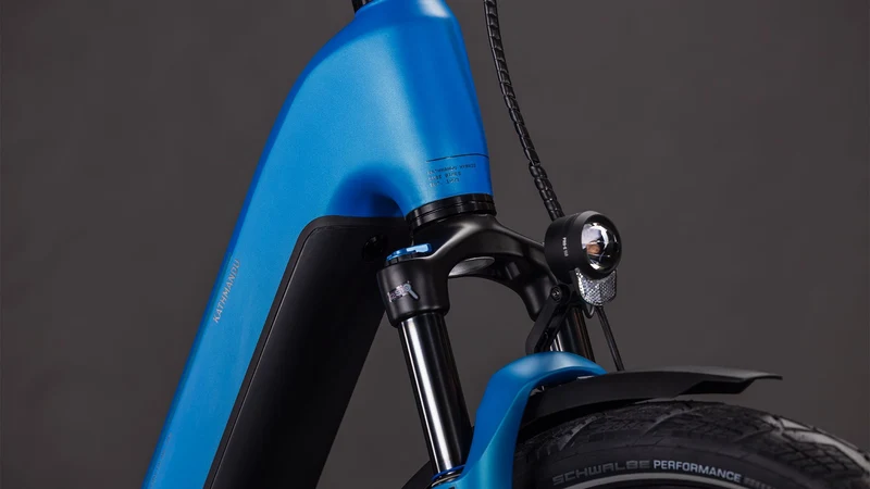 Cube Kathmandu Hybrid Comfort Pro 800 Wh E-Bike Easy Entry 28" azure´n´black