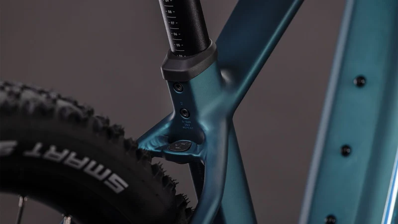 Cube Reaction Hybrid One 600 Wh E-Bike Hardtail Diamant royalgreen´n´prism