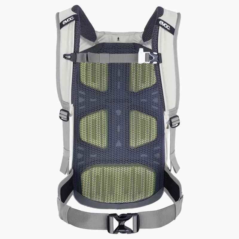 Evoc STAGE 18