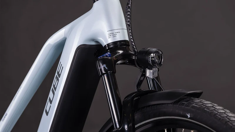 Cube Touring Hybrid One 600 Wh E-Bike Trapeze 28" glacier´n´reflex